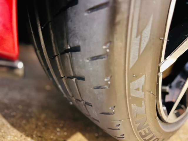 アストンマーティン ＤＢ１１ ローンチエディション H29年 (東海) 99