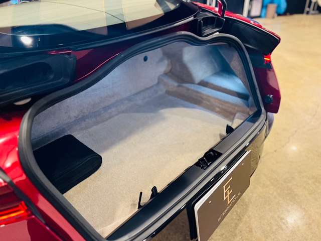 アストンマーティン ＤＢ１１ ローンチエディション H29年 (東海) 99