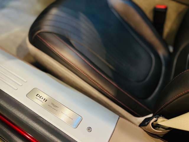 アストンマーティン ＤＢ１１ ローンチエディション H29年 (東海) 99