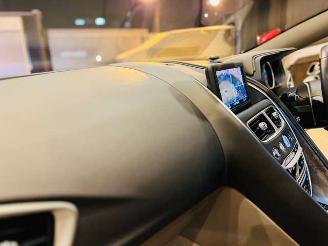 アストンマーティン ＤＢ１１ ローンチエディション H29年 (東海) 99