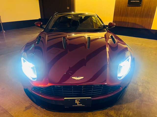 アストンマーティン ＤＢ１１ ローンチエディション H29年 (東海) 99