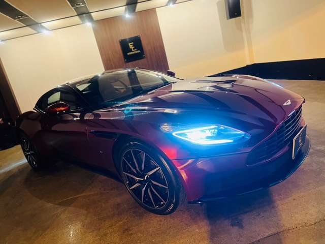 アストンマーティン ＤＢ１１ ローンチエディション H29年 (東海) 99