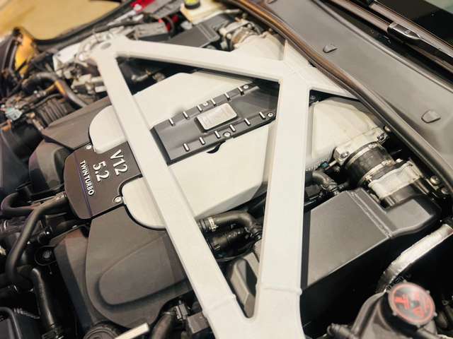 アストンマーティン ＤＢ１１ ローンチエディション H29年 (東海) 99