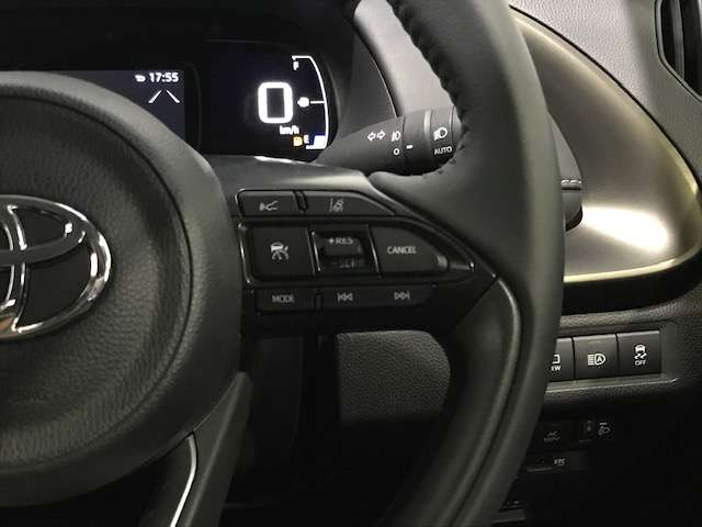 トヨタ アクア １．５ Ｚ Ｅ－ＦＯＵＲ ４ＷＤ R4年 (北海道) 99