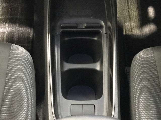 トヨタ アクア １．５ Ｚ Ｅ－ＦＯＵＲ ４ＷＤ R4年 (北海道) 99