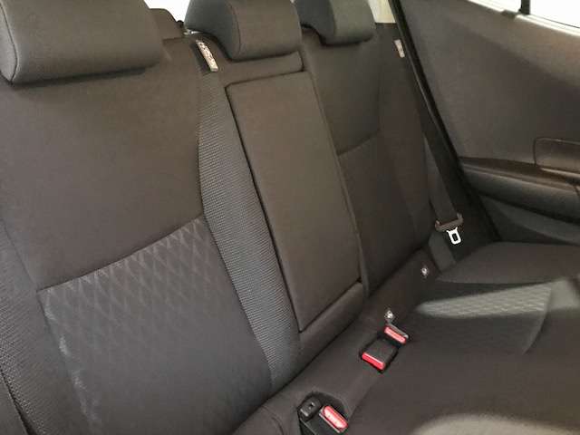 トヨタ アクア １．５ Ｚ Ｅ－ＦＯＵＲ ４ＷＤ R4年 (北海道) 99