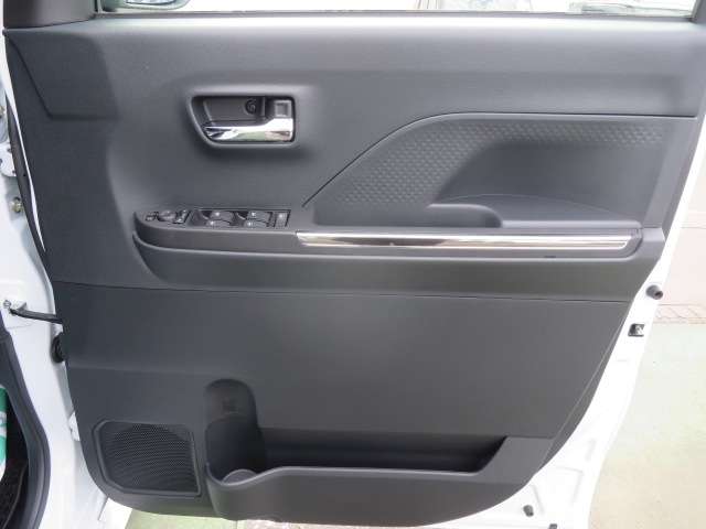 ダイハツ タント ６６０ カスタム Ｘ R6年 (関東) 99