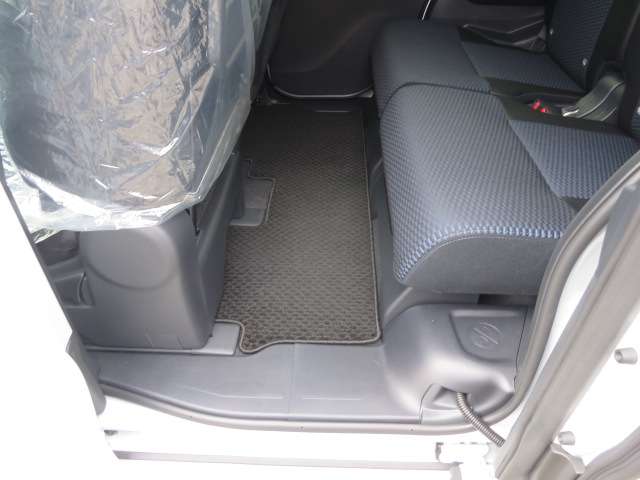 ダイハツ タント ６６０ カスタム Ｘ R6年 (関東) 99