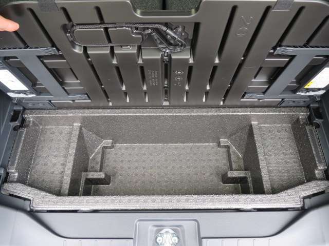 ダイハツ タント ６６０ カスタム Ｘ R6年 (関東) 99