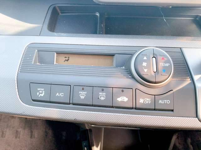 ホンダ フリード　ハイブリッド １．５ ジャストセレクション H24年 (九州・沖縄) 99