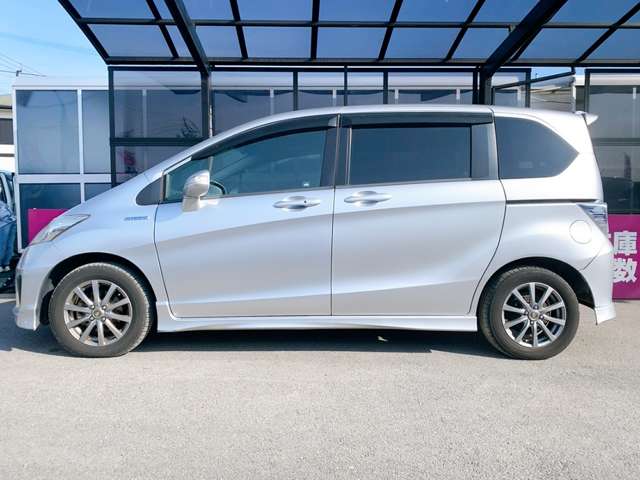 ホンダ フリード　ハイブリッド １．５ ジャストセレクション H24年 (九州・沖縄) 99