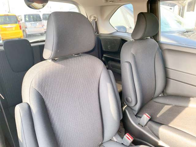 ホンダ フリード　ハイブリッド １．５ ジャストセレクション H24年 (九州・沖縄) 99