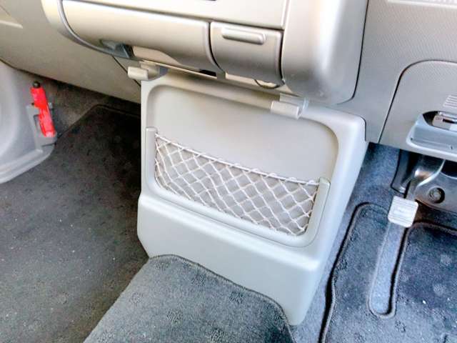 日産 キューブ １．５ １５Ｅ H20年 (九州・沖縄) 99