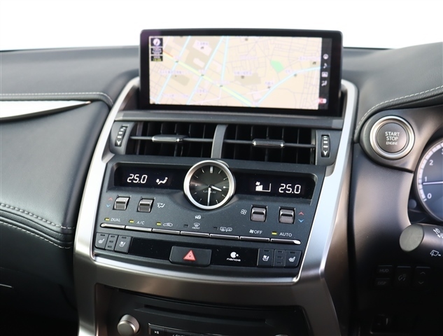 レクサス ＮＸ３００ ３００ ４ＷＤ H29年 (関東) 99