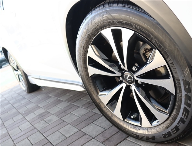 レクサス ＮＸ３００ ３００ ４ＷＤ H29年 (関東) 99