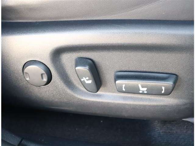 レクサス ＮＸ３００ ３００ ４ＷＤ H29年 (関東) 99