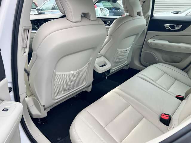 ボルボ Ｓ６０ Ｔ４　モメンタム R2年 (東北) 99