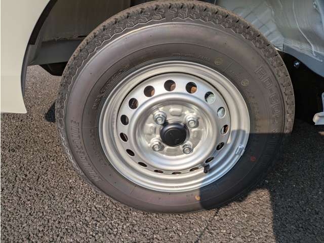 ダイハツ ハイゼットトラック ６６０ スタンダード ３方開 R6年 (関東) 99