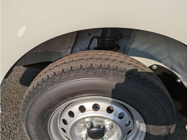 ダイハツ ハイゼットトラック ６６０ スタンダード ３方開 R6年 (関東) 99