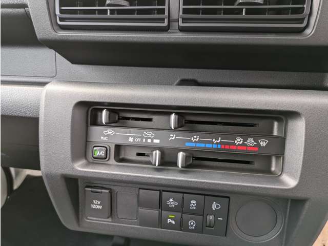 ダイハツ ハイゼットトラック ６６０ スタンダード ３方開 R6年 (関東) 99