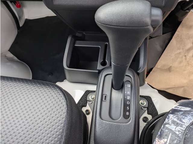 ダイハツ ハイゼットトラック ６６０ スタンダード ３方開 R6年 (関東) 99