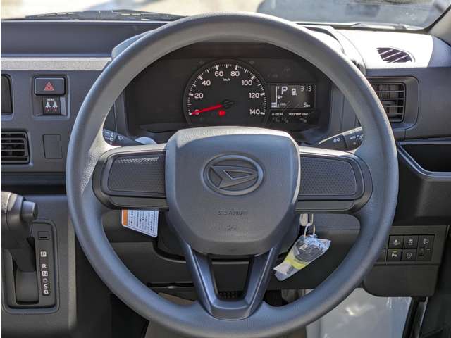 ダイハツ ハイゼットカーゴ ６６０ デラックス R5年 (関東) 99