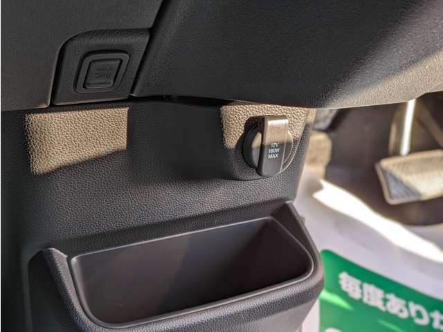 ホンダ Ｎ　ＢＯＸ カスタム ６６０ R5年 (関東) 99