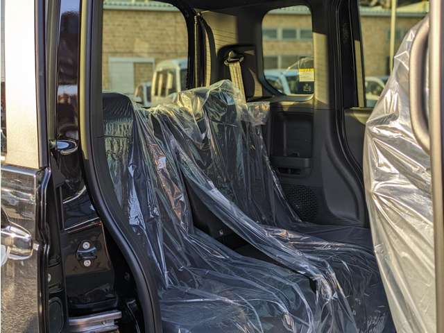 ホンダ Ｎ　ＢＯＸ カスタム ６６０ R5年 (関東) 99