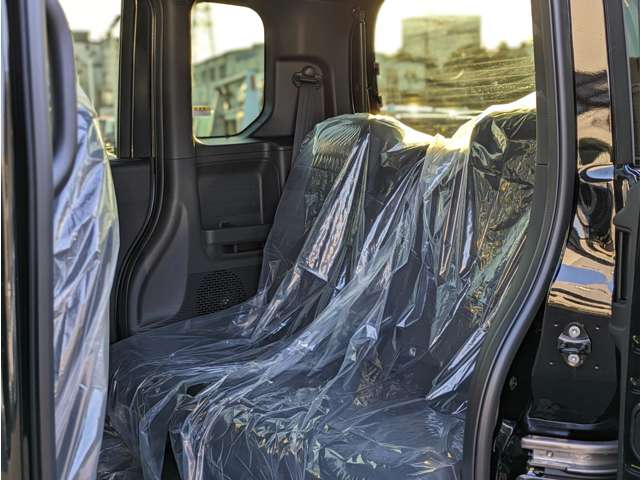 ホンダ Ｎ　ＢＯＸ カスタム ６６０ R5年 (関東) 99