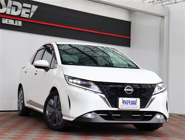 日産 ノート １．２ Ｘ R4年 (関東) 99