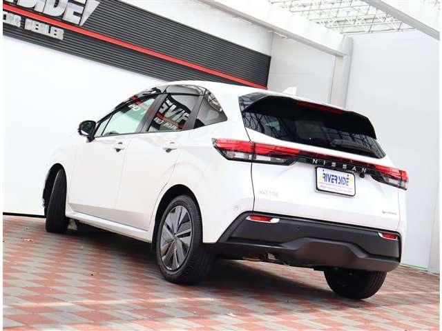 日産 ノート １．２ Ｘ R4年 (関東) 99