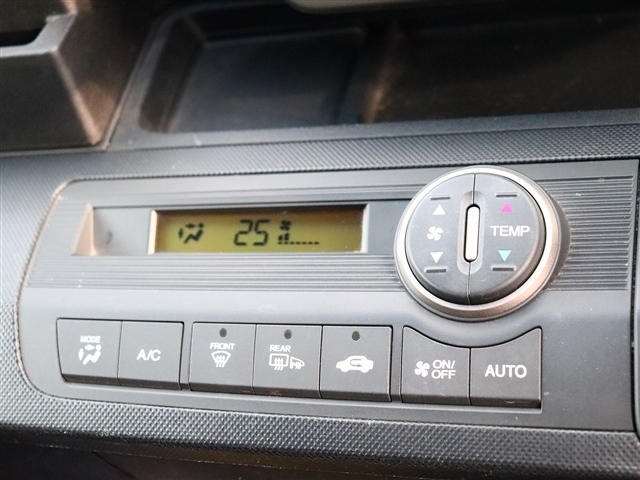 ホンダ フリードスパイク　ハイブリッド １．５ ジャストセレクション H24年 (関東) 99