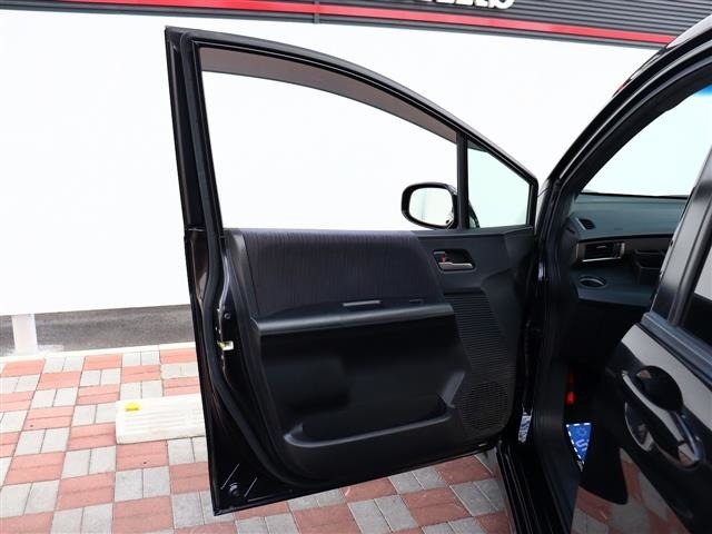 ホンダ フリードスパイク　ハイブリッド １．５ ジャストセレクション H24年 (関東) 99