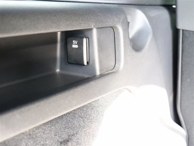 ランドローバー ディスカバリー　スポーツ ＨＳＥ ５＋２シートパック ４ＷＤ H29年 (関東) 99