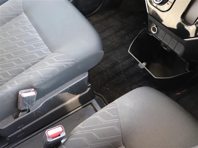 トヨタ タンク １．０ カスタム Ｇ Ｓ H30年 (関東) 99