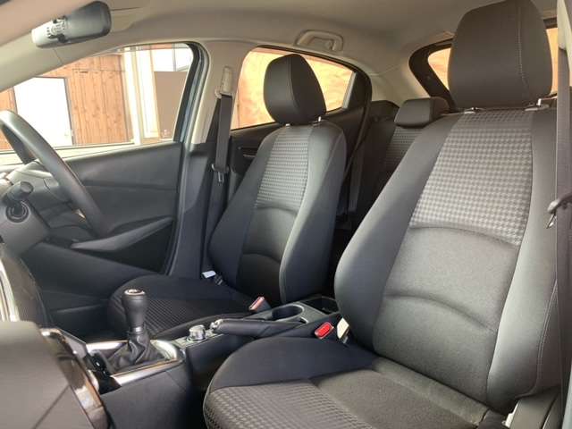 マツダ デミオ １．３ １３Ｓ H30年 (東北) 99