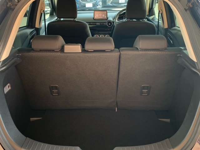 マツダ デミオ １．３ １３Ｓ H30年 (東北) 99