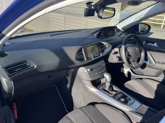 プジョー ３０８ アリュール ブルーＨＤＩ ディーゼルターボ H29年 (東北) 99