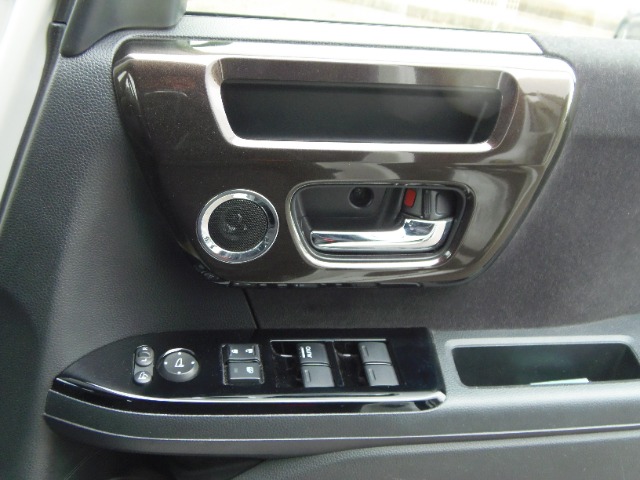 ホンダ Ｎ　ＢＯＸ カスタム ６６０ Ｇ Ｌ ホンダセンシング R2年 (東海) 99