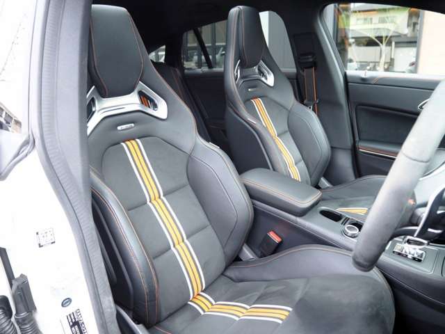 ＡＭＧ ＣＬＡ　シューティングブレーク ＣＬＡ ４５ ４マチック オレンジアート エディション ４ＷＤ H27年 (近畿) 99