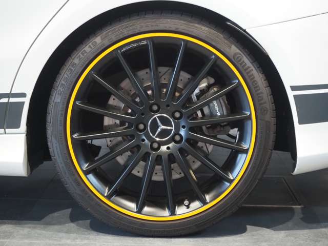 ＡＭＧ ＣＬＡ　シューティングブレーク ＣＬＡ ４５ ４マチック オレンジアート エディション ４ＷＤ H27年 (近畿) 99