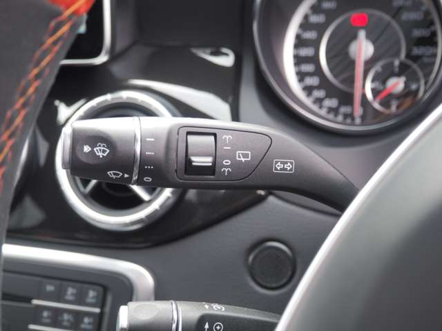 ＡＭＧ ＣＬＡ　シューティングブレーク ＣＬＡ ４５ ４マチック オレンジアート エディション ４ＷＤ H27年 (近畿) 99