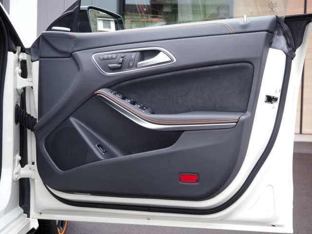 ＡＭＧ ＣＬＡ　シューティングブレーク ＣＬＡ ４５ ４マチック オレンジアート エディション ４ＷＤ H27年 (近畿) 99