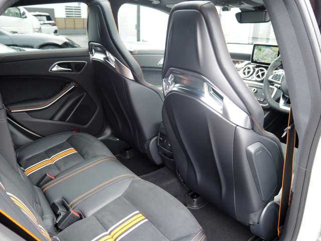 ＡＭＧ ＣＬＡ　シューティングブレーク ＣＬＡ ４５ ４マチック オレンジアート エディション ４ＷＤ H27年 (近畿) 99