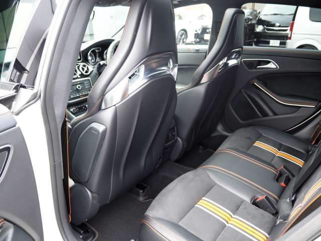 ＡＭＧ ＣＬＡ　シューティングブレーク ＣＬＡ ４５ ４マチック オレンジアート エディション ４ＷＤ H27年 (近畿) 99