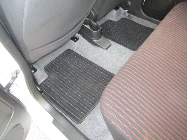 スズキ アルト ６６０ ターボＲＳ オートギヤシフト ４ＷＤ H27年 (中国) 99