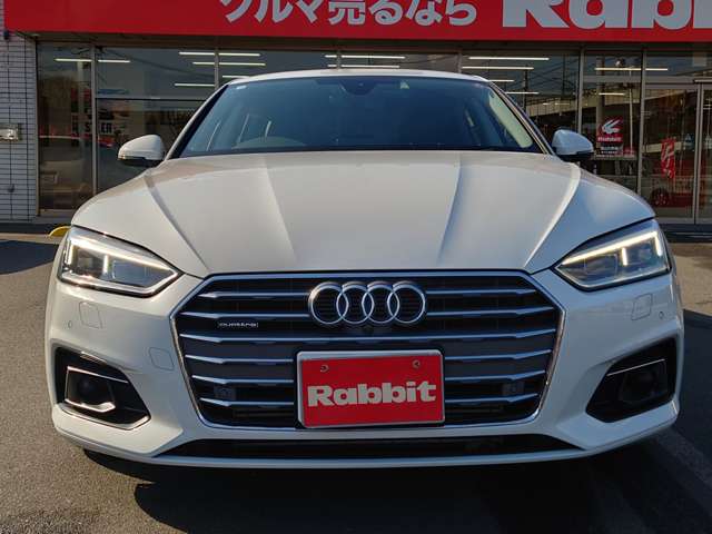 アウディ Ａ５　スポーツバック ４５ ＴＦＳＩ クワトロ スポーツ ４ＷＤ H30年 (中国) 99
