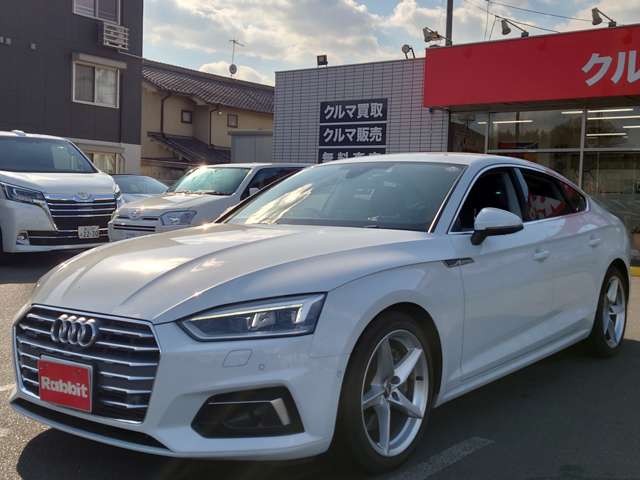 アウディ Ａ５　スポーツバック ４５ ＴＦＳＩ クワトロ スポーツ ４ＷＤ H30年 (中国) 99