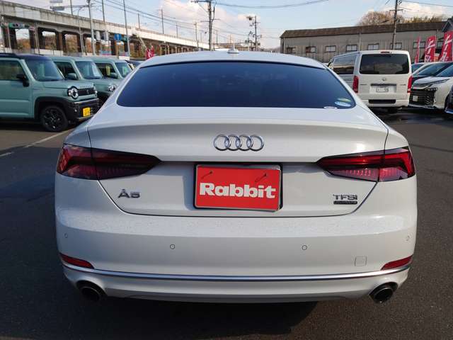 アウディ Ａ５　スポーツバック ４５ ＴＦＳＩ クワトロ スポーツ ４ＷＤ H30年 (中国) 99