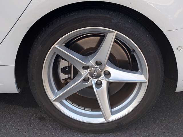 アウディ Ａ５　スポーツバック ４５ ＴＦＳＩ クワトロ スポーツ ４ＷＤ H30年 (中国) 99